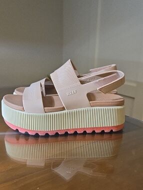 Reef Platform Slingback Sandal in Blush with Coral Outsole